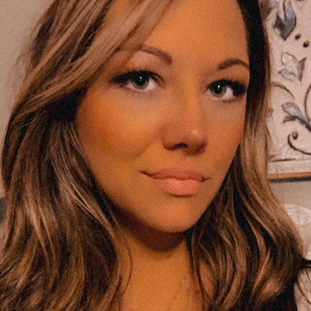 Meet your Posher, Tiffany